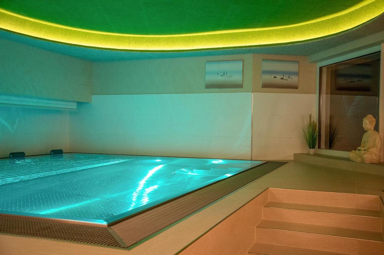 Hotel Alpenlodge Val Gronda Obersaxen